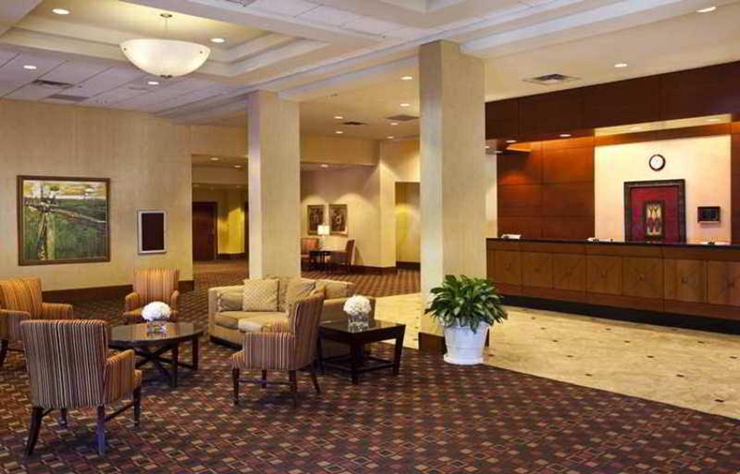 Doubletree By Hilton Hotel Tallahassee Exteriör bild